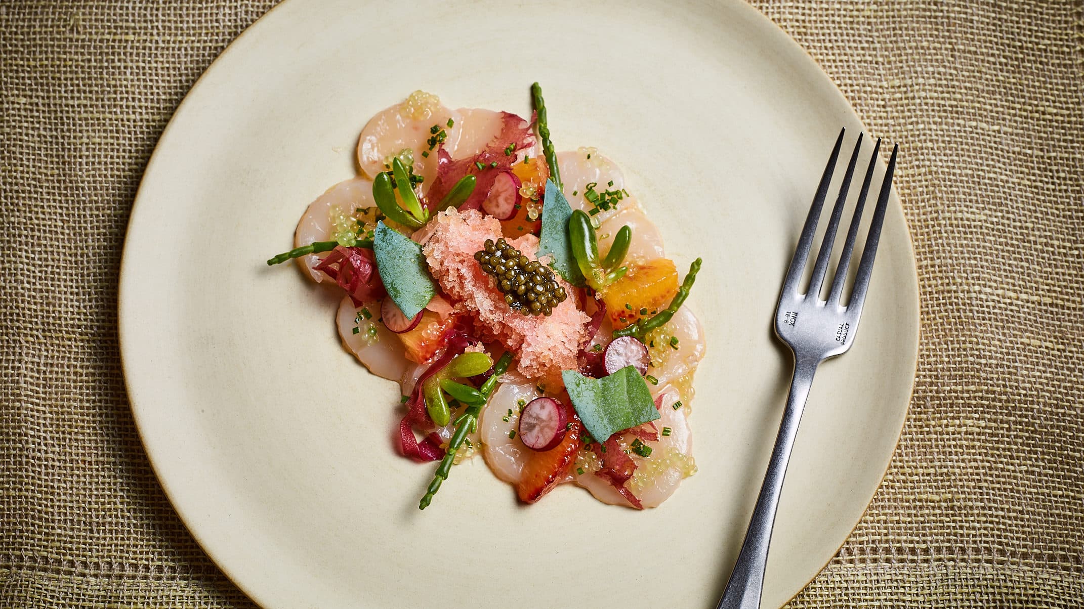 Ceviche of scallops with blood orange granité - Step 1